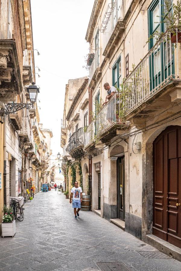 I Tre Balconi Di Via Roma Apartment 시라쿠사 외부 사진